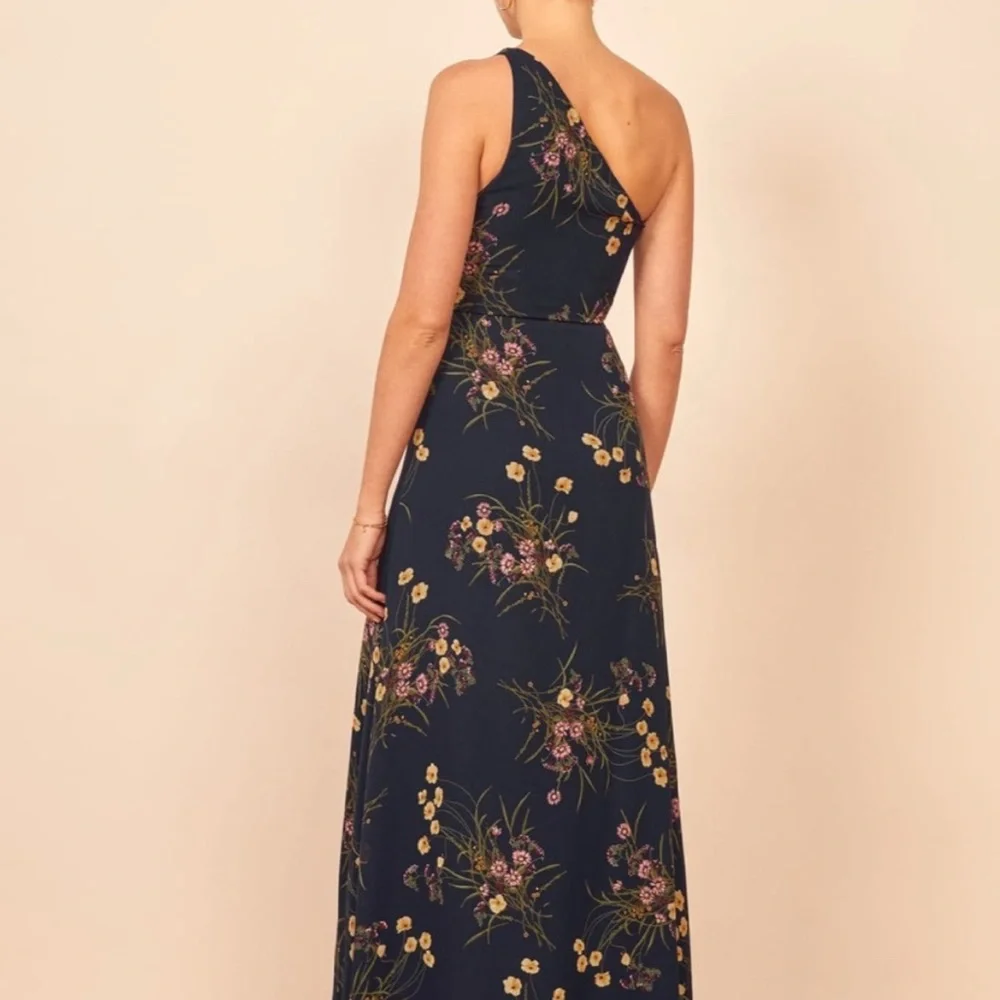 Reformation Evelyn Dress - Picture 3 of 9